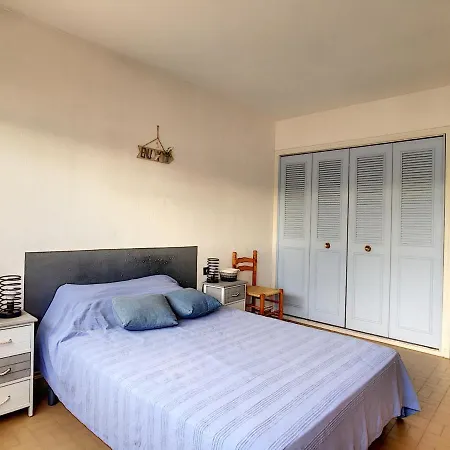 Apartamento T2 Pour 4 Personnes Avec Parking Prive Et Wifi A Carnon - Fr-1-715-52 *