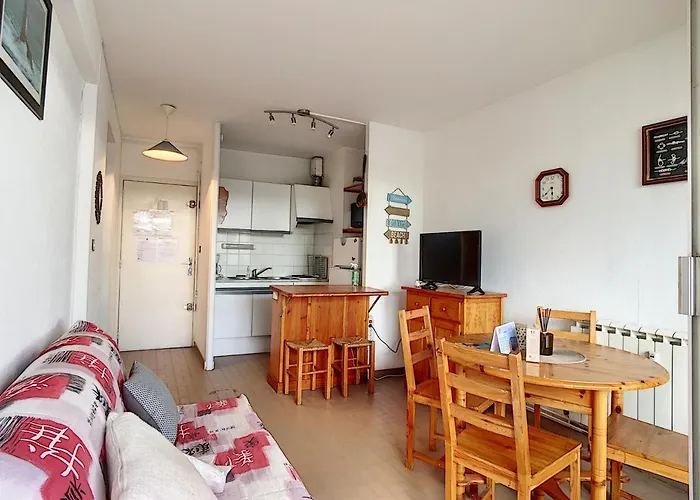 Apartamento T2 Pour 4 Personnes Avec Parking Prive Et Wifi A Carnon - Fr-1-715-52